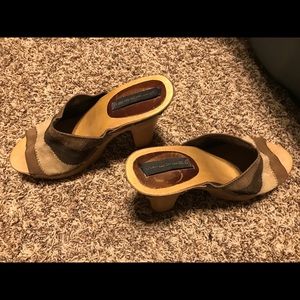 Steven by STEVE MADDEN wood platform wedges Size 8